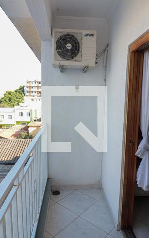 Casa à venda com 125m², 3 quartos e 5 vagas Casa à venda com 125m², 3 quartos e 5 vagasSacada
