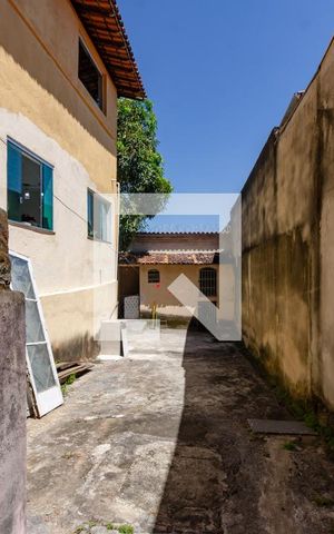 Casa à venda com 450m², 4 quartos e 4 vagasQuintal