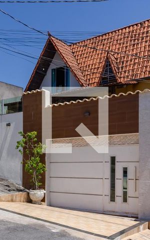 Casa à venda com 450m², 4 quartos e 4 vagasFachada