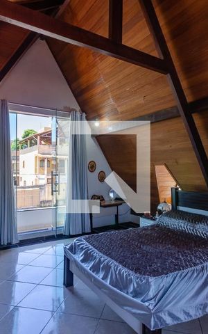 Casa à venda com 450m², 4 quartos e 4 vagasSuíte