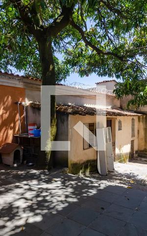 Casa à venda com 450m², 4 quartos e 4 vagasQuintal