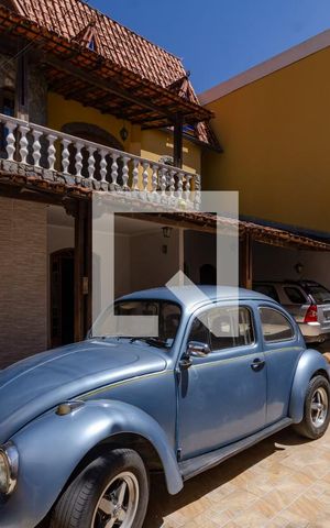 Casa à venda com 450m², 4 quartos e 4 vagasEntrada