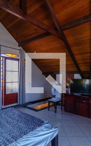 Casa à venda com 450m², 4 quartos e 4 vagasSuíte