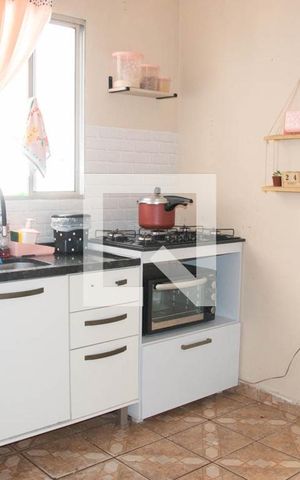 Casa à venda com 150m², 8 quartos e 2 vagas Casa à venda com 150m², 8 quartos e 2 vagasCozinha 1