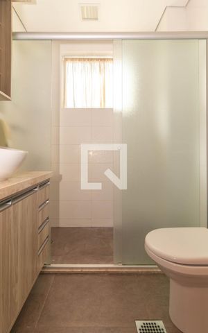 Apartamento à venda com 137m², 2 quartos e 1 vaga Apartamento à venda com 137m², 2 quartos e 1 vagaBanheiro