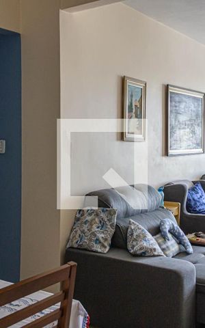 Apartamento à venda com 106m², 2 quartos e sem vaga Apartamento à venda com 106m², 2 quartos e sem vagaSala