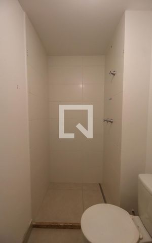 Apartamento para alugar com 55m², 2 quartos e 1 vaga Apartamento para alugar com 55m², 2 quartos e 1 vagaBanheiro Social