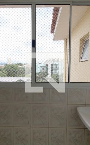 Apartamento para alugar com 71m², 2 quartos e 1 vagaÁrea de Serviço