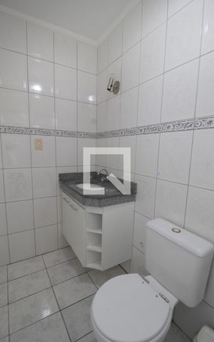 Apartamento para alugar com 71m², 2 quartos e 1 vagaBanheiro