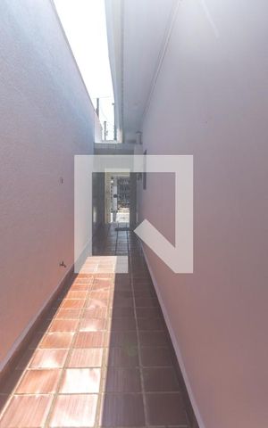 Casa à venda com 185m², 2 quartos e 2 vagasQuintal