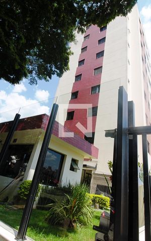 Apartamento à venda com 63m², 3 quartos e 2 vagas Apartamento à venda com 63m², 3 quartos e 2 vagasFachada e portaria