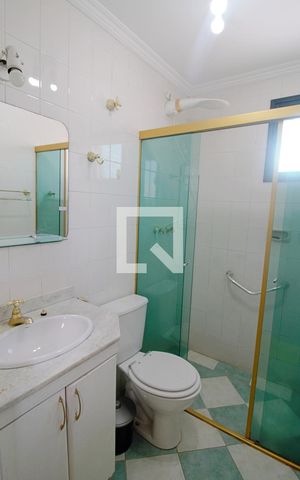 Apartamento à venda com 63m², 3 quartos e 2 vagas Apartamento à venda com 63m², 3 quartos e 2 vagasBanheiro da Suíte 2