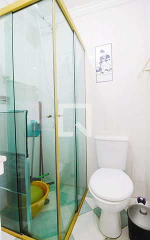 Apartamento à venda com 63m², 3 quartos e 2 vagas Apartamento à venda com 63m², 3 quartos e 2 vagasBanheiro