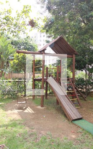 Apartamento à venda com 75m², 2 quartos e 2 vagasÁrea comum - Playground