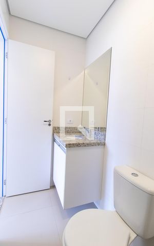 Apartamento para alugar com 50m², 2 quartos e 1 vaga Apartamento para alugar com 50m², 2 quartos e 1 vagaBanheiro Social