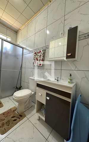 Casa à venda com 140m², 2 quartos e 2 vagasBanheiro