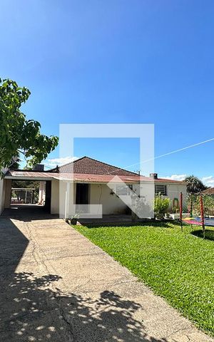 Casa à venda com 140m², 2 quartos e 2 vagasQuintal