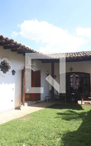 Casa à venda com 460m², 4 quartos e 7 vagasJardim
