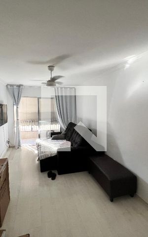 Apartamento à venda com 64m², 2 quartos e 1 vagaSala