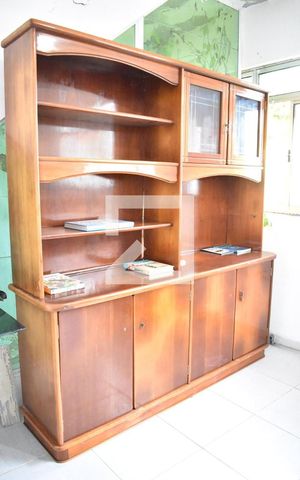 Casa à venda com 100m², 2 quartos e 8 vagasDetalhe da Sala