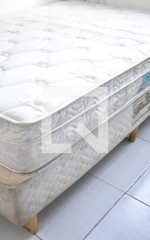 Casa à venda com 100m², 2 quartos e 8 vagasQuarto 1 - Cama