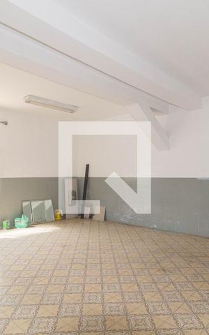 Casa para alugar com 180m², 2 quartos e 2 vagas Casa para alugar com 180m², 2 quartos e 2 vagasGaragem