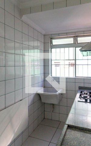 Casa à venda com 50m², 1 quarto e 1 vaga Casa à venda com 50m², 1 quarto e 1 vagaCozinha e área de serviço
