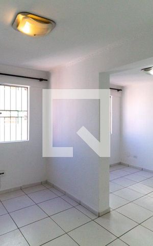 Casa à venda com 50m², 1 quarto e 1 vaga Casa à venda com 50m², 1 quarto e 1 vagaSala