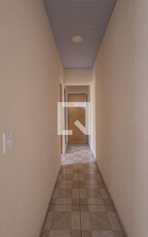 Casa para alugar com 70m², 2 quartos e 1 vagaCorredor