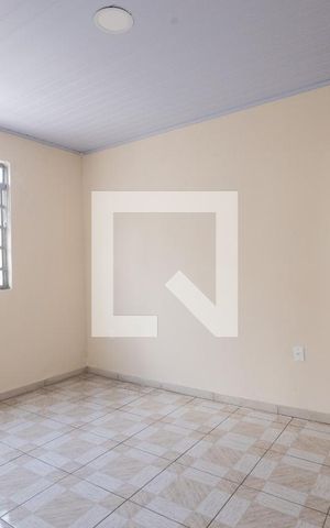 Casa para alugar com 70m², 2 quartos e 1 vagaSala
