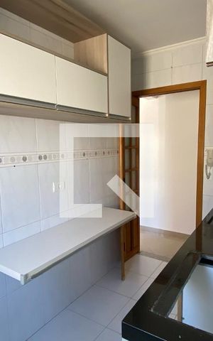 Apartamento à venda com 62m², 2 quartos e 1 vagaCozinha 