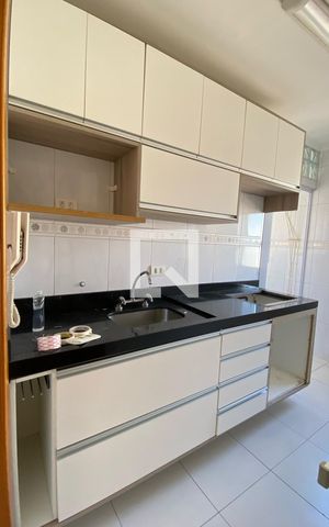 Apartamento à venda com 62m², 2 quartos e 1 vagaCozinha 