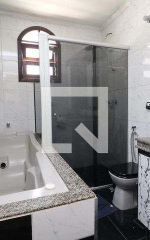 Casa à venda com 100m², 3 quartos e 1 vagaBanheiro da Suíte
