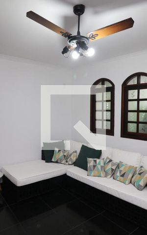 Casa à venda com 100m², 3 quartos e 1 vagaSala