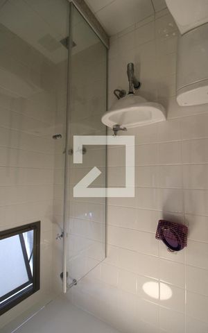 Apartamento à venda com 161m², 3 quartos e 3 vagasBanheiro de Serviço