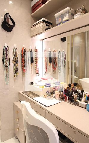 Apartamento à venda com 161m², 3 quartos e 3 vagasCloset Feminino