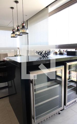 Apartamento à venda com 161m², 3 quartos e 3 vagasVaranda