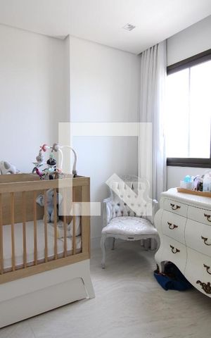 Apartamento à venda com 161m², 3 quartos e 3 vagasQuarto 2