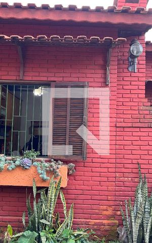 Casa à venda com 124m², 3 quartos e 2 vagasFachada