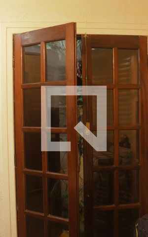 Casa à venda com 124m², 3 quartos e 2 vagasSuite