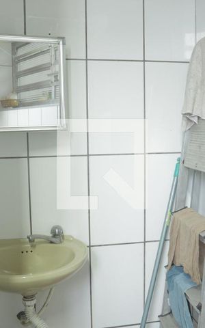 Casa à venda com 124m², 3 quartos e 2 vagasBanheiro de serviço