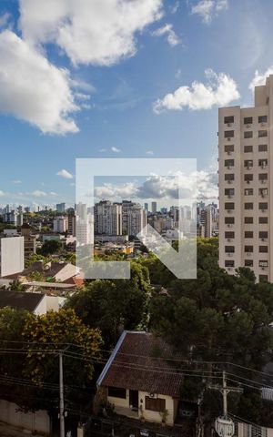 Apartamento à venda com 87m², 2 quartos e 2 vagas Apartamento à venda com 87m², 2 quartos e 2 vagasVista