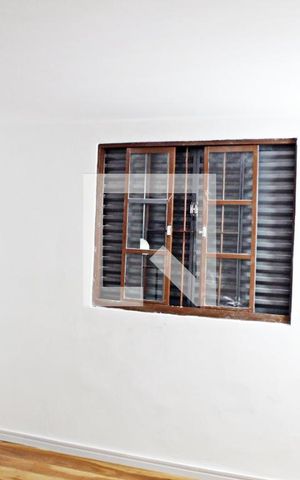 Casa para alugar com 150m², 2 quartos e 6 vagasQuarto 1