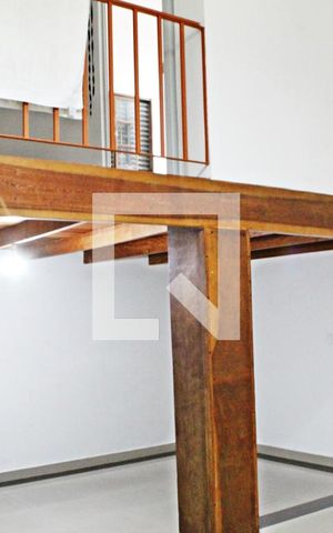 Casa para alugar com 150m², 2 quartos e 6 vagasSala