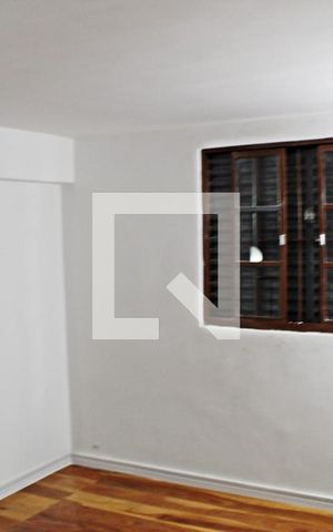 Casa para alugar com 150m², 2 quartos e 6 vagasQuarto 1