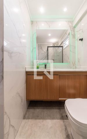 Apartamento à venda com 153m², 3 quartos e 2 vagas Apartamento à venda com 153m², 3 quartos e 2 vagasBanheiro Social
