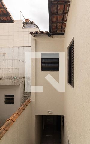 Casa à venda com 120m², 4 quartos e 2 vagas Casa à venda com 120m², 4 quartos e 2 vagasVista do Quarto 3