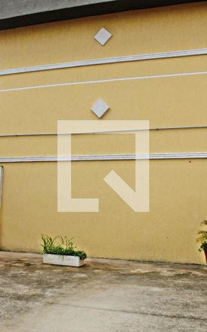 Casa de condomínio à venda com 120m², 3 quartos e 2 vagasFachada