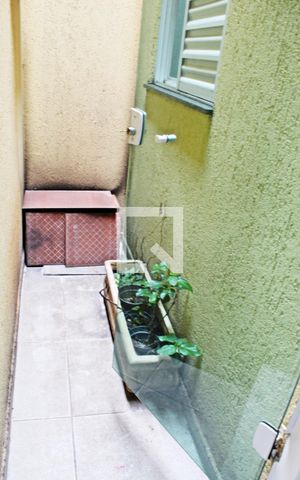 Casa de condomínio à venda com 120m², 3 quartos e 2 vagasJardim