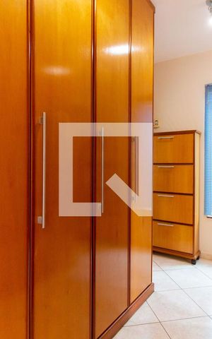 Casa para alugar com 193m², 3 quartos e 2 vagasCloset da Suíte 2 e 3